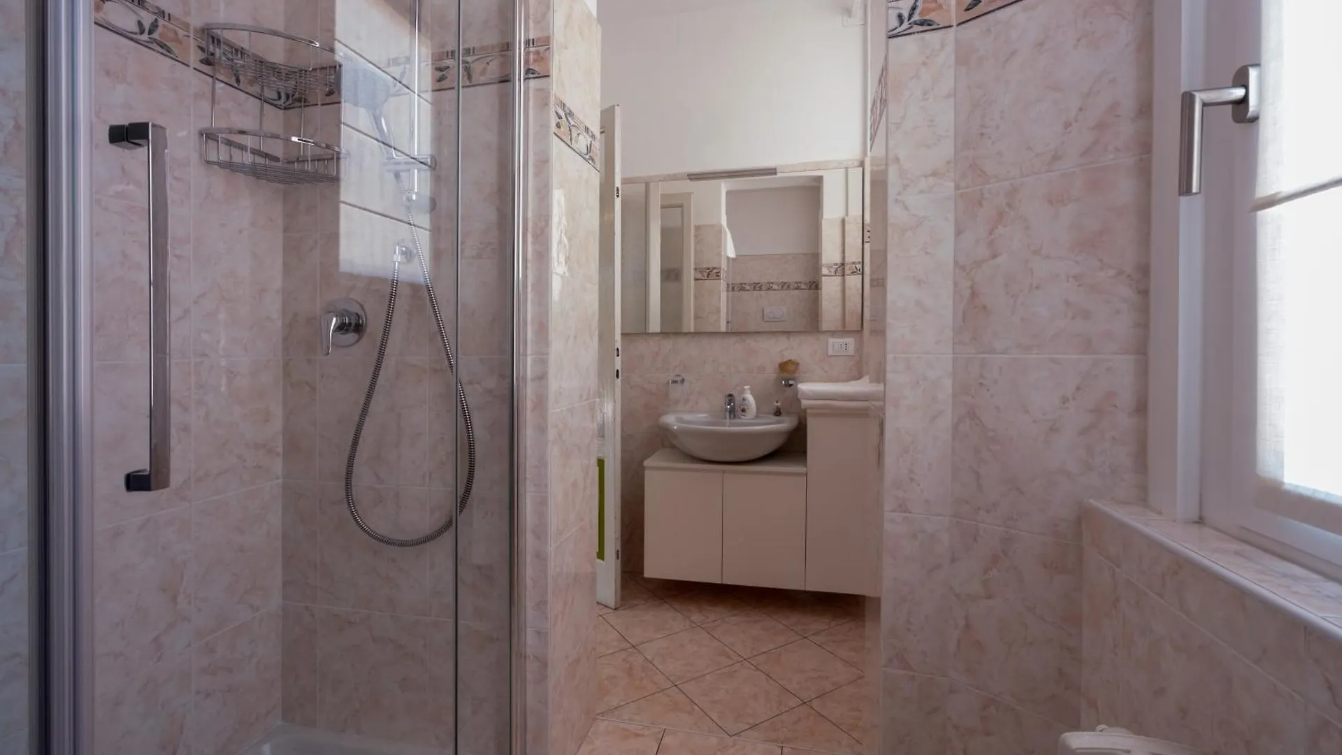 Ferienwohnung Residenza Cece' Lecco 0*,